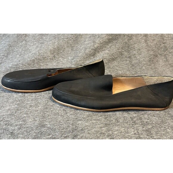 Men\'s Black Slip-On Loafers main image 11